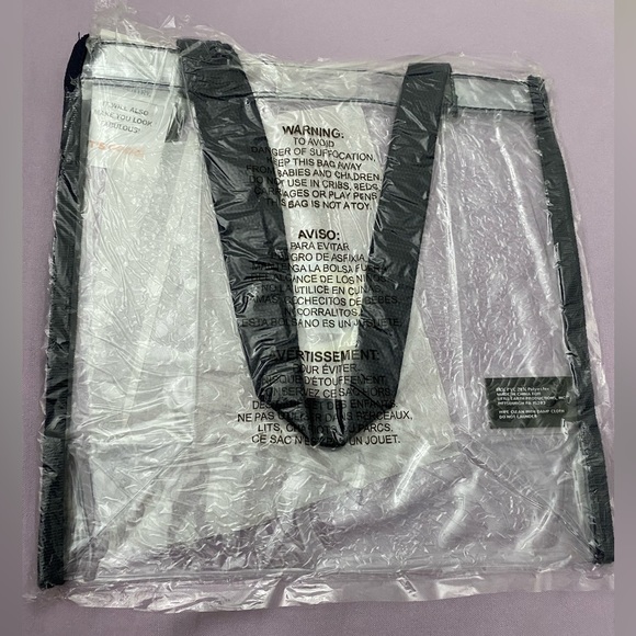 🏈🛍️ Los Angeles LA RAMS Logo
Clear PVC Plastic TOTE BAG -
STADIUM FRIENDLY - Picture 2 of 4